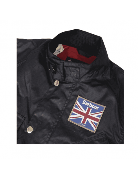Veste Barbour International  modèle "Union Jack International " coton waxé noir detail