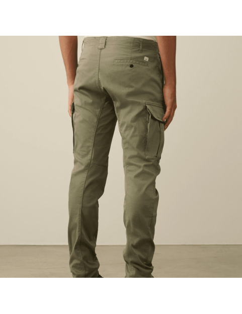 Pantalon C.P Company Stretch Sateen Ergonomic Lens Cargo 16CMPA056A005694G627 Agave Green dos