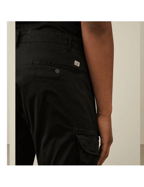 Pantalon C.P Company Stretch Sateen Ergonomic Lens Cargo 16CMPA056A005694G999 Black dos