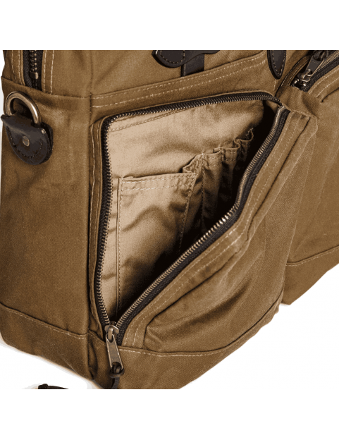 Sac Filson 24 H Tin CLoth wax Briefcase FMBAG0071 Dark Tan detail poche gauche